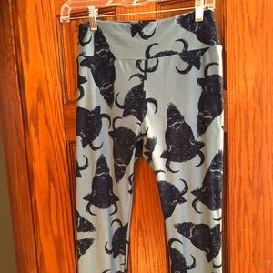 NWOT Lularoe One size Leggings bison design